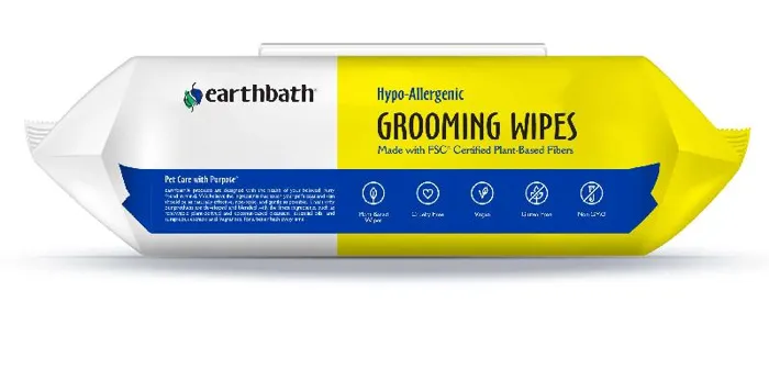 earthbath Hypoallergenic Grooming Wipes pouch side view